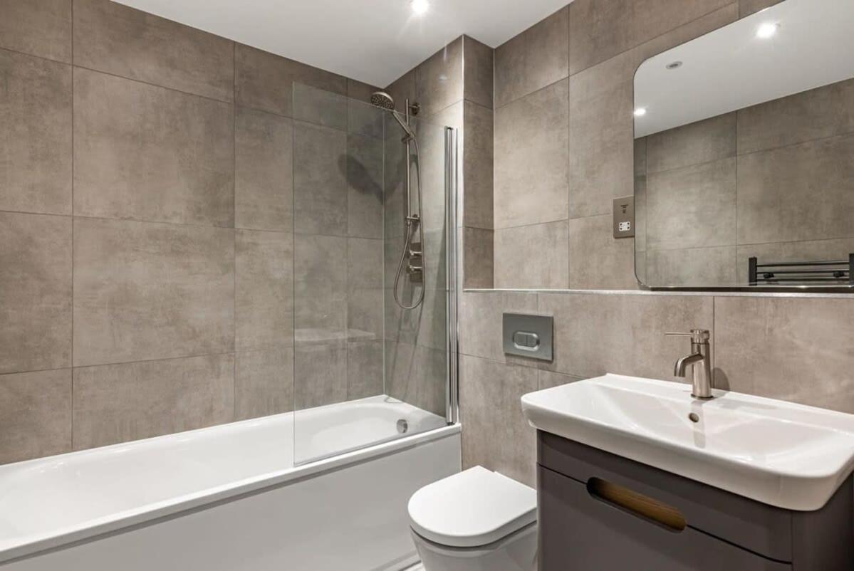 Stayzeni, Ouse Court Smart 2 Bed Apartamento *